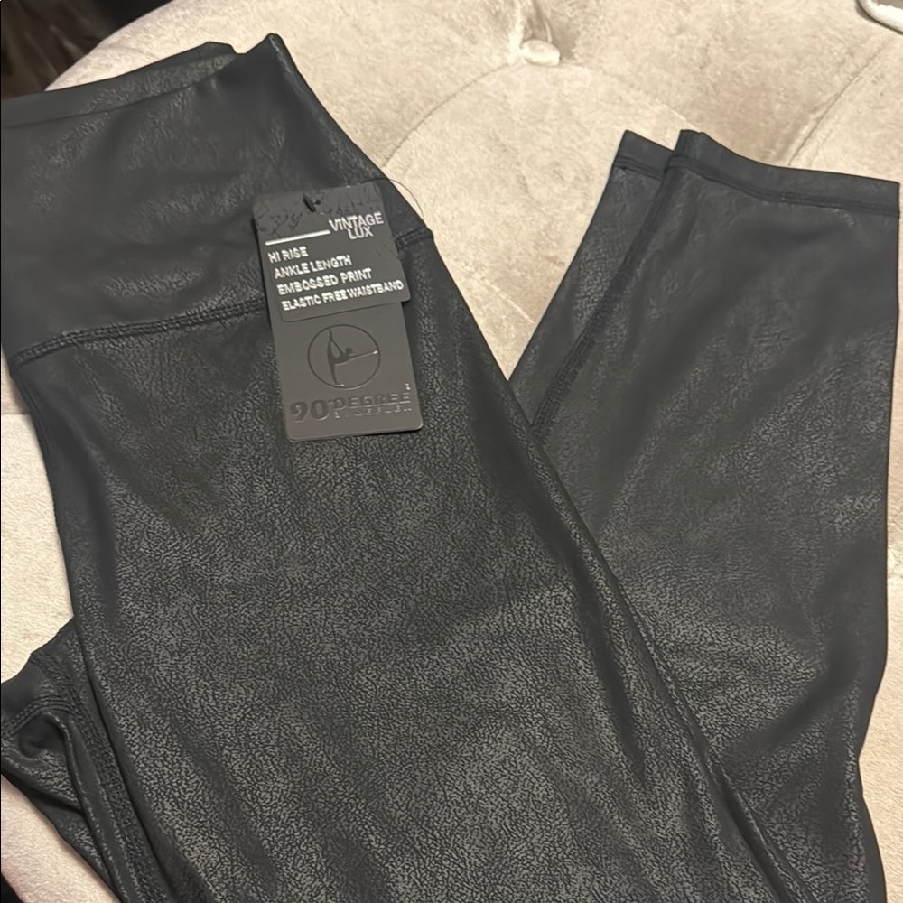 90 Degree by Reflex Black Embossed Leggings, new